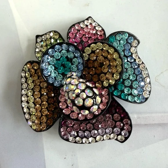 Kirk’s Folly Dream Flower pendant/broach/pin  Multicolor ombré Rhinestone - Picture 5 of 6
